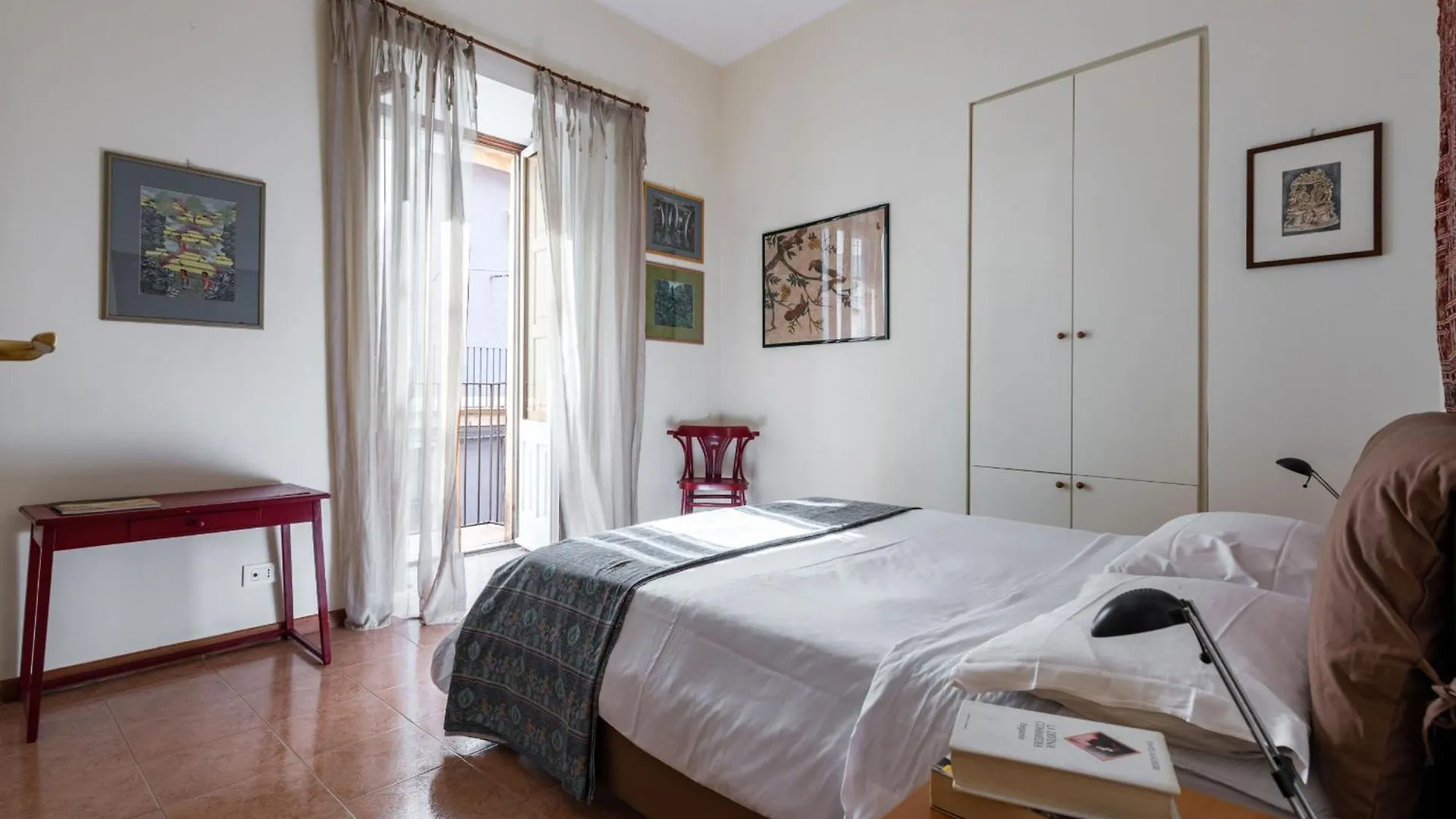 Apartment Casa All'Anfiteatro Di Catania By Wonderful Italy