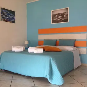  Nocleg ze śniadaniem Platamone